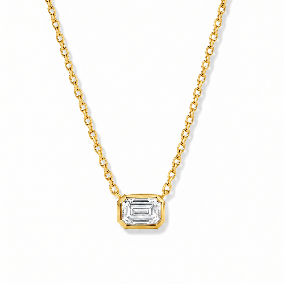 Emerald Necklace in 14k yellow gold